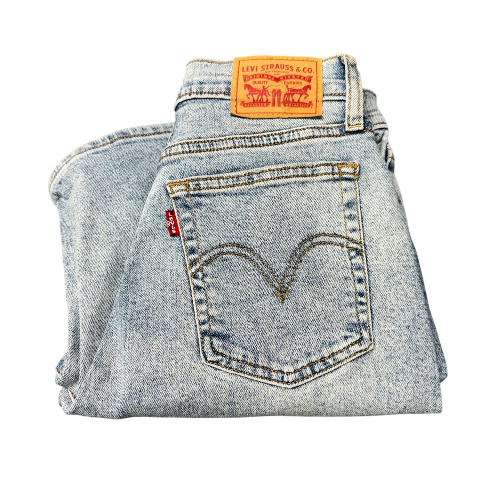 Levi's Jeans Womens 26 (26x27 ACTUAL) Wedgie Straight Light Blue Distressed